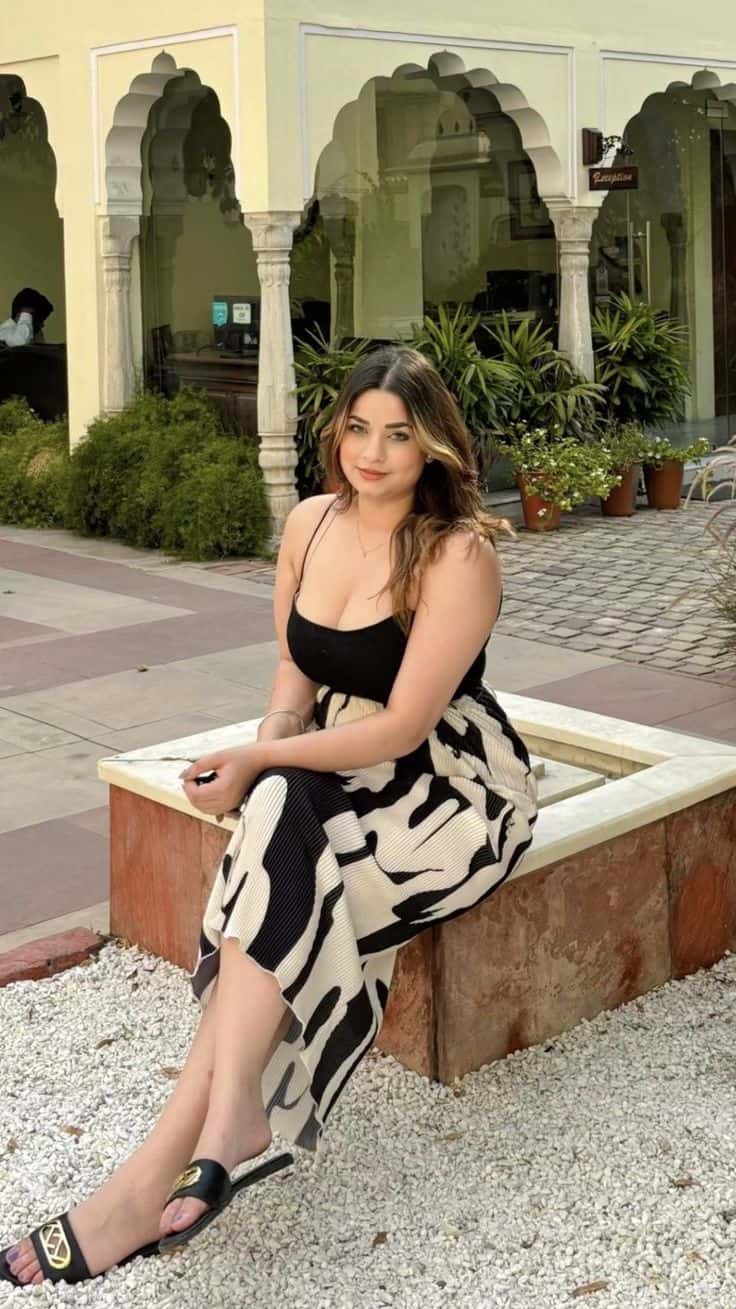 Call Girls in Murree Hotels – safe and confidential outcall service – photo 8 (75 image 56) – 24/7 hotel escort service near your location