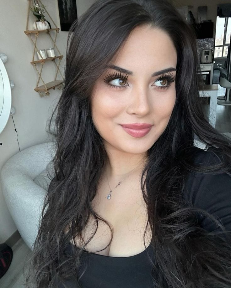 escorts in islamabad – hotel and residence escort with confidential service – photo 13 (image 43)